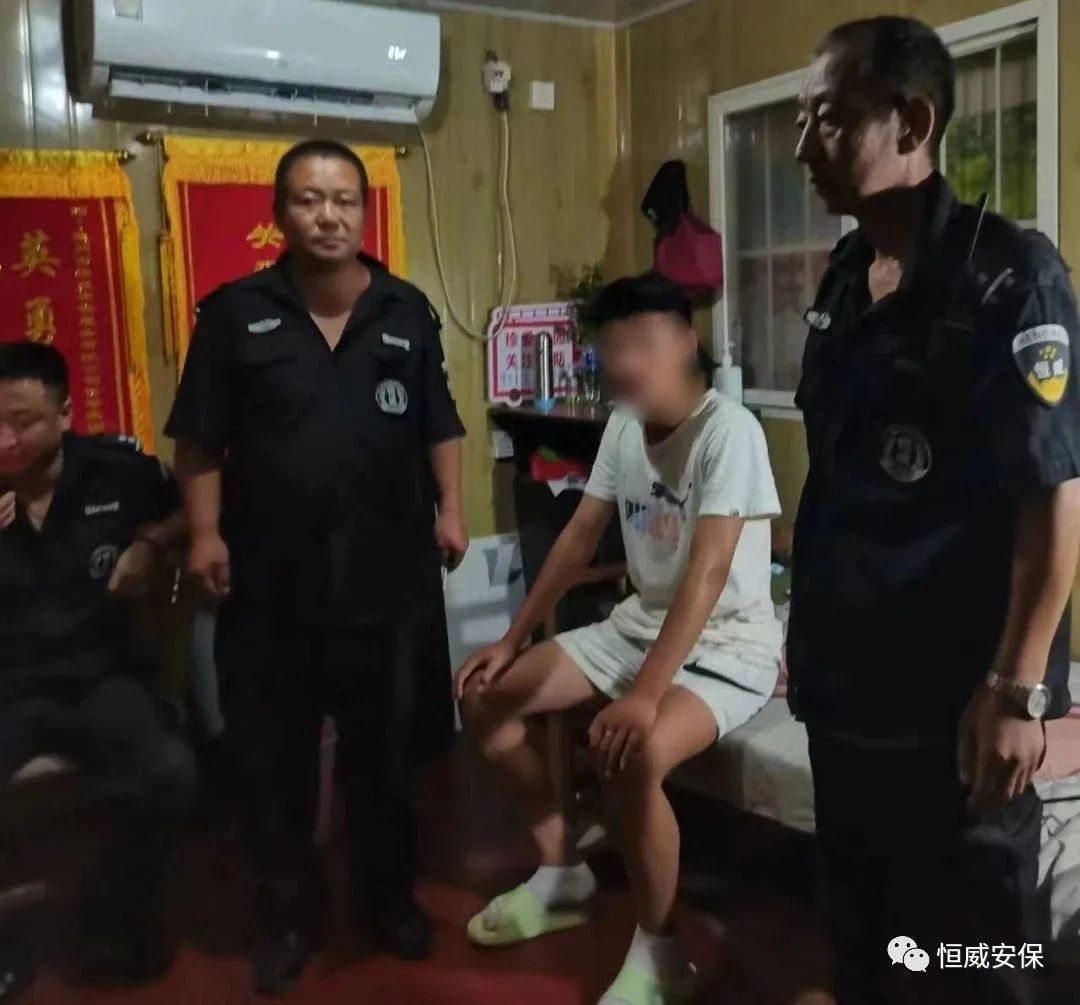 恒威保安凌晨勇斗蟊賊，竭力守護(hù)社區(qū)安全
